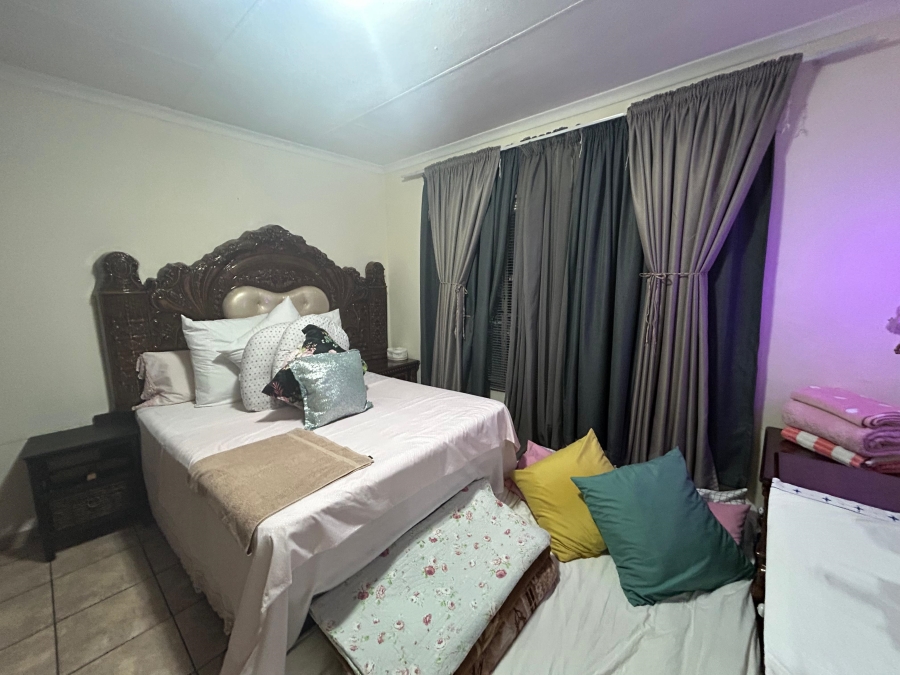 2 Bedroom Property for Sale in Brits North West